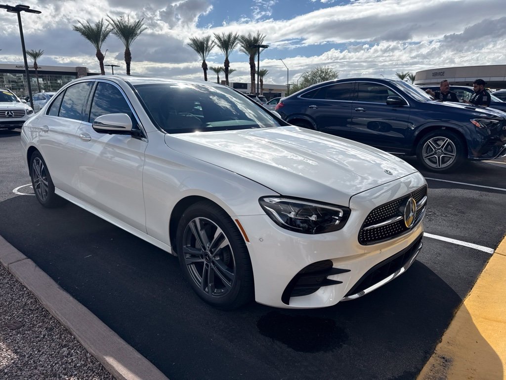 Used 2021 Mercedes-Benz E 350 Sedan image 3