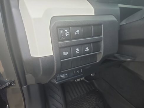 Used 2024 Toyota Tacoma TRD Sport w/ TRD Sport Upgrade Package RWD image 14