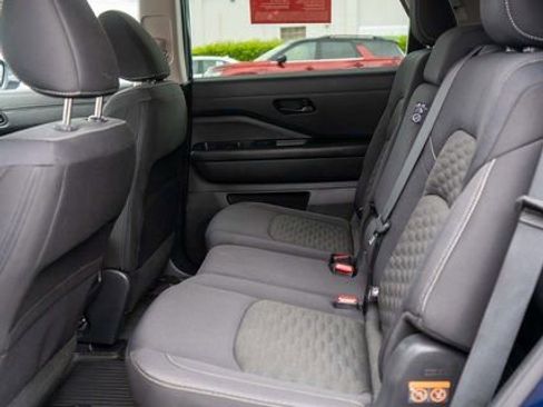 Certified 2024 Nissan Pathfinder SV AWD/4WD image 13