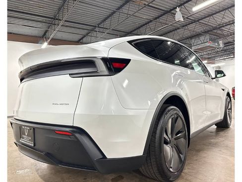 Used 2026 Tesla Model Y Long Range AWD/4WD image 14