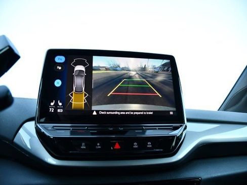 Used 2024 Volkswagen ID.4 S image 13