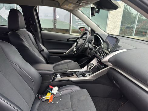 Used 2024 Mitsubishi Eclipse Cross SE AWD/4WD image 11