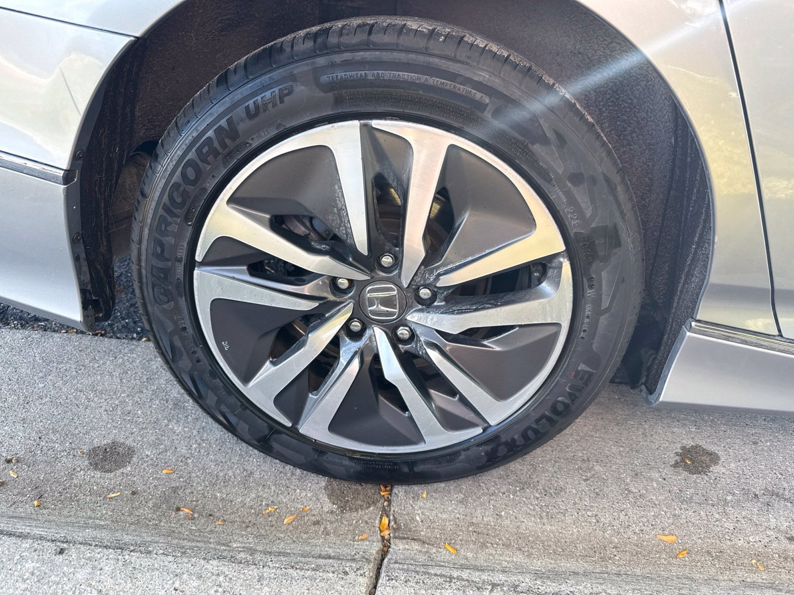Used 2019 Honda Accord EX-L image 9