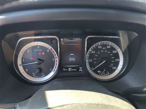 Used 2018 Nissan Titan Platinum Reserve w/ Platinum Utility Package image 11