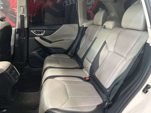 Used 2021 Subaru Forester Limited image 12