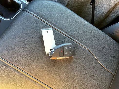 Used 2024 Chevrolet Silverado 1500 RST image 31