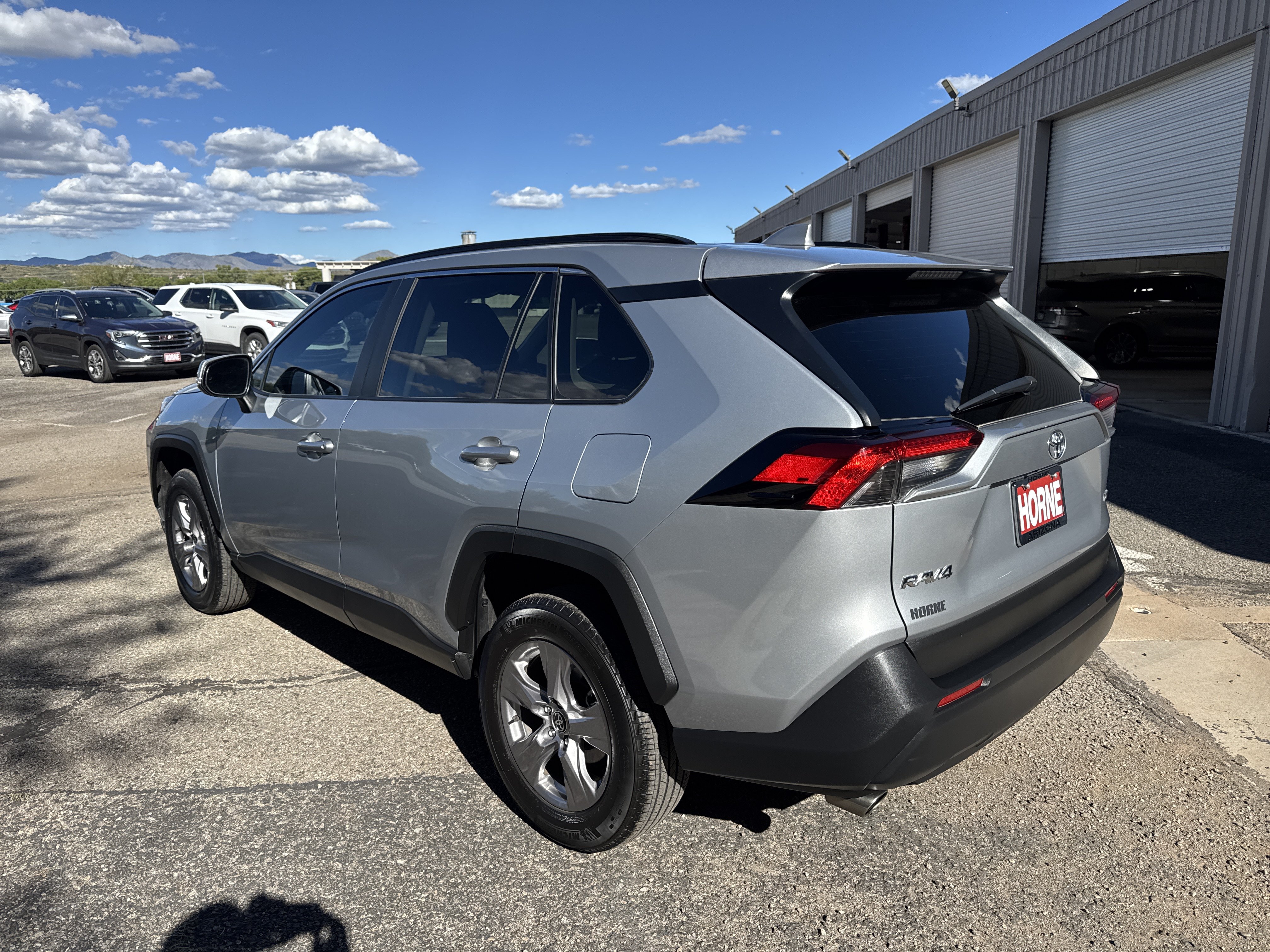 Used 2025 Toyota RAV4 XLE FWD image 5