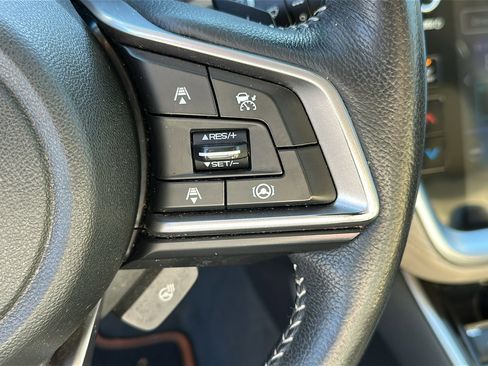 Used 2021 Subaru Outback Limited image 13