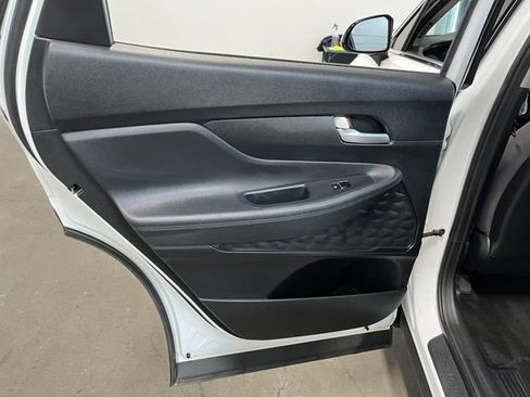 Used 2019 Hyundai Santa Fe SEL FWD image 19