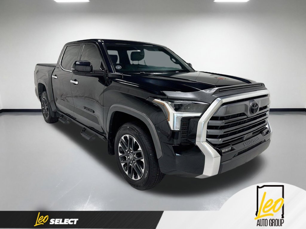 Used 2025 Toyota Tundra Limited AWD/4WD image 5