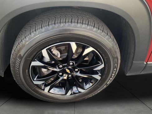 Used 2023 Chevrolet TrailBlazer LT AWD/4WD image 21