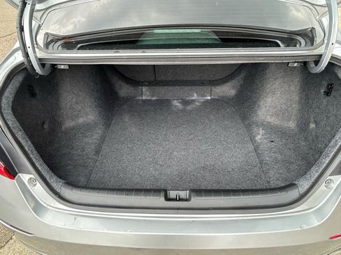 Used 2022 Honda Accord Sport image 17