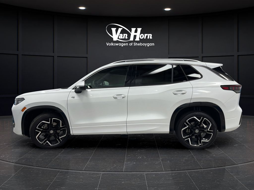 Used 2026 Volkswagen Tiguan SEL R-Line AWD/4WD image 5