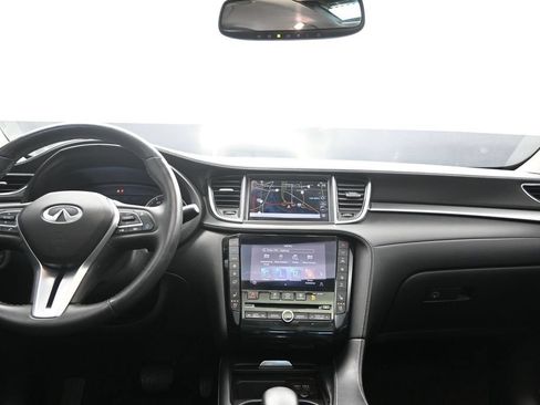 Certified 2022 INFINITI QX50 Essential FWD image 19