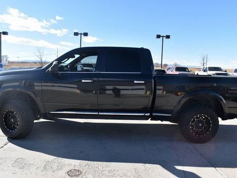 Used 2017 RAM 1500 Limited image 10