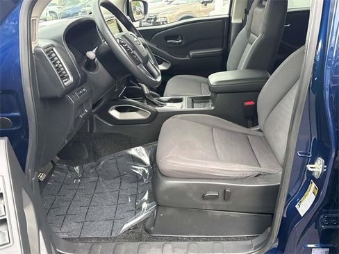 Certified 2023 Nissan Frontier SV image 25