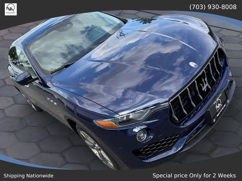 Used 2017 Maserati Levante AWD/4WD image 4