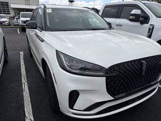 Used 2025 Lincoln Aviator Reserve w/ Equipment Group 201A video 2