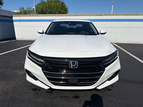 Certified 2022 Honda Accord Touring image 8