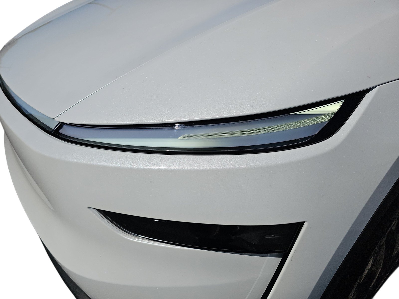 Used 2026 Tesla Model Y AWD image 29