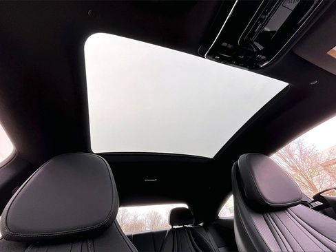 Used 2026 Mercedes-Benz CLE 300 4MATIC Coupe image 17