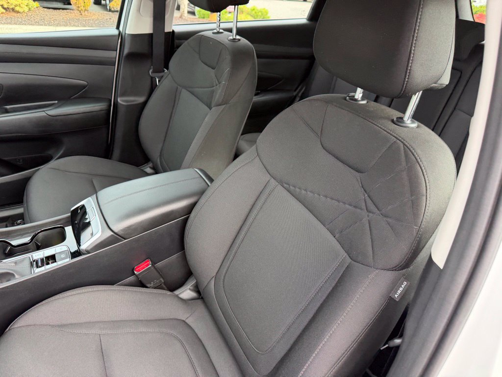 Used 2025 Hyundai Tucson SE AWD/4WD image 14
