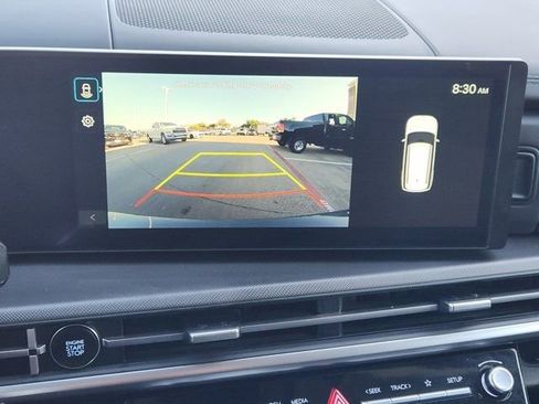 Used 2025 Hyundai Santa Fe SEL image 6