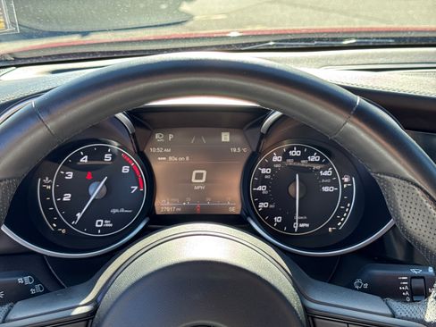 Used 2022 Alfa Romeo Giulia Ti image 23