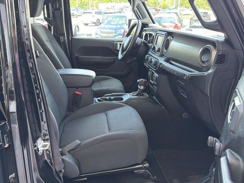 Used 2020 Jeep Wrangler Unlimited Sport AWD/4WD image 13