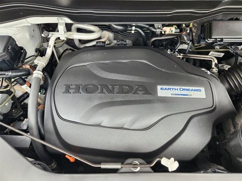 Used 2020 Honda Pilot Touring image 34