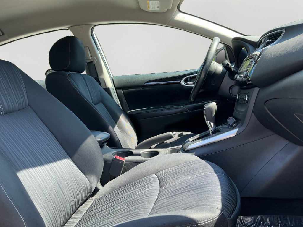 Used 2017 Nissan Sentra SV FWD image 12