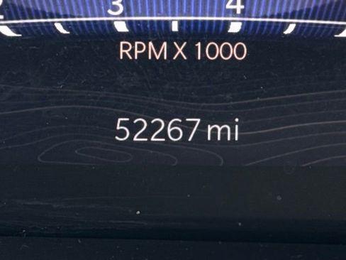 Used 2023 Jeep Grand Cherokee Altitude image 28