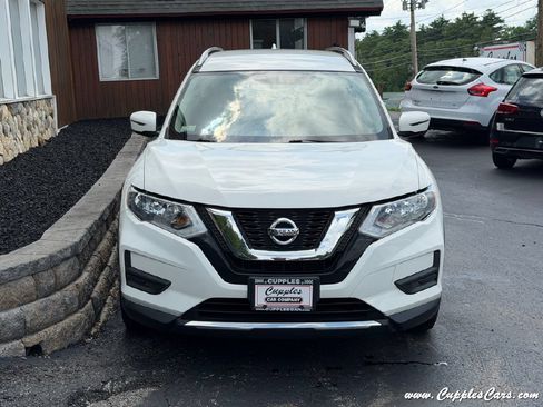 Used 2017 Nissan Rogue S w/ S Appearance Package AWD/4WD image 10