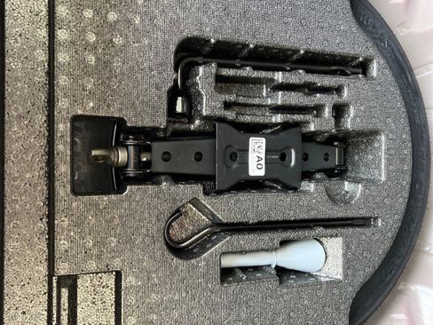 Used 2024 Honda Accord EX image 11