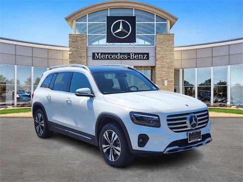 New 2026 Mercedes-Benz GLB 250 4MATIC image 6