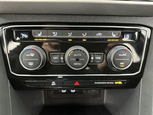 Used 2023 Volkswagen Atlas Cross Sport SE w/ Black Wheel Package image 18