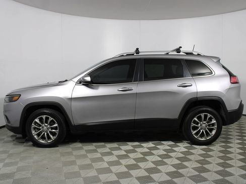 Used 2019 Jeep Cherokee Latitude Plus FWD image 29