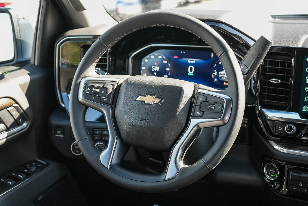 New 2026 Chevrolet Silverado 1500 LT w/ Safety Package AWD/4WD image 15