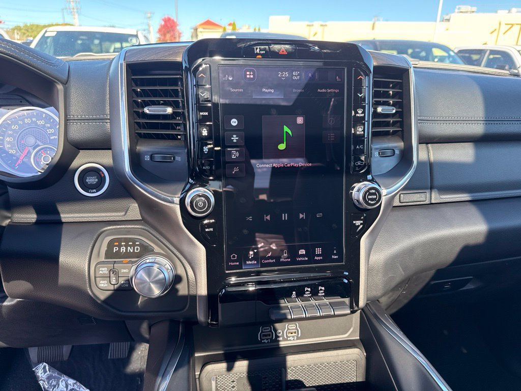 New 2027 RAM 1500 Laramie AWD/4WD image 12