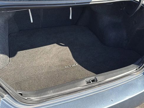 Used 2012 Nissan Altima 3.5 SR w/ Sport Pkg image 24