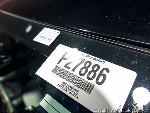 Used 2022 Jeep Compass Limited AWD/4WD image 29