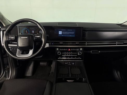 Used 2025 Hyundai Santa Fe SE FWD image 13