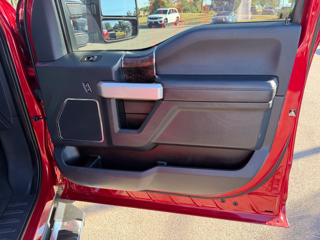 Used 2022 Ford F250 Lariat w/ FX4 Off-Road Package AWD/4WD image 17