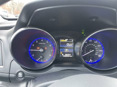 Used 2016 Subaru Legacy 3.6R Limited image 17