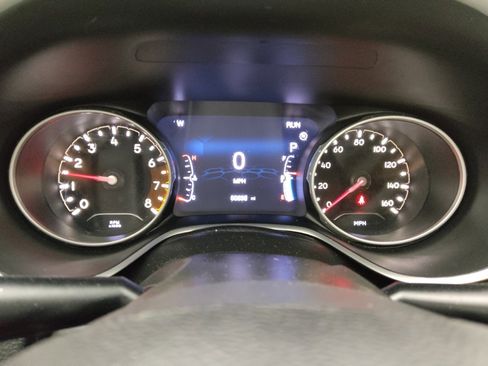 Used 2020 Jeep Compass Limited image 23