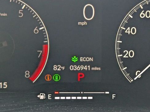 Used 2025 Honda Civic Sport image 22