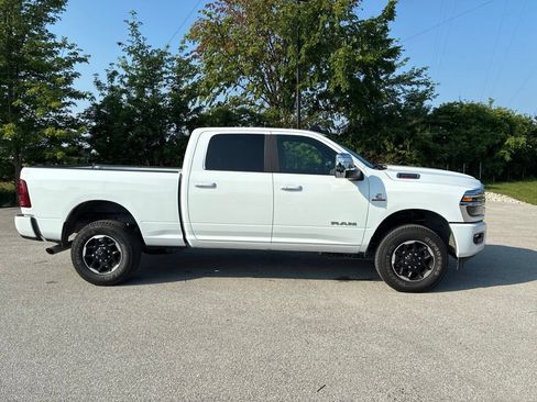 Used 2026 RAM 2500 Laramie AWD/4WD image 30