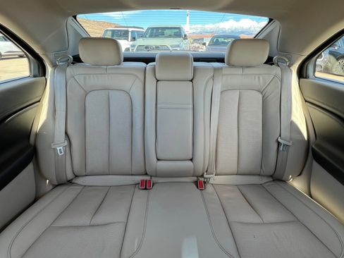 Used 2018 Lincoln Continental Reserve image 26