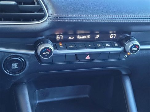 Used 2024 MAZDA MAZDA3 s image 11