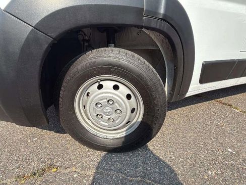 Used 2023 RAM ProMaster 3500 w/ Driver Convenience Group image 15